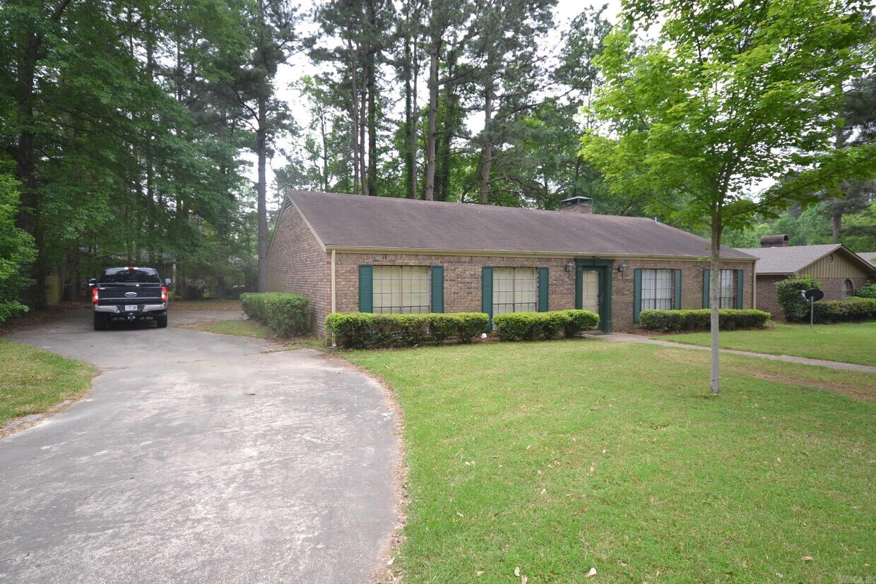 3 Edward Cir, Magnolia, AR 71753 House Rental in Magnolia, AR