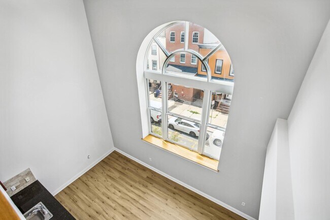 Foto del edificio - 769 Montgomery St