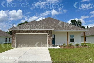 Building Photo - 13745 Pinyon Dr