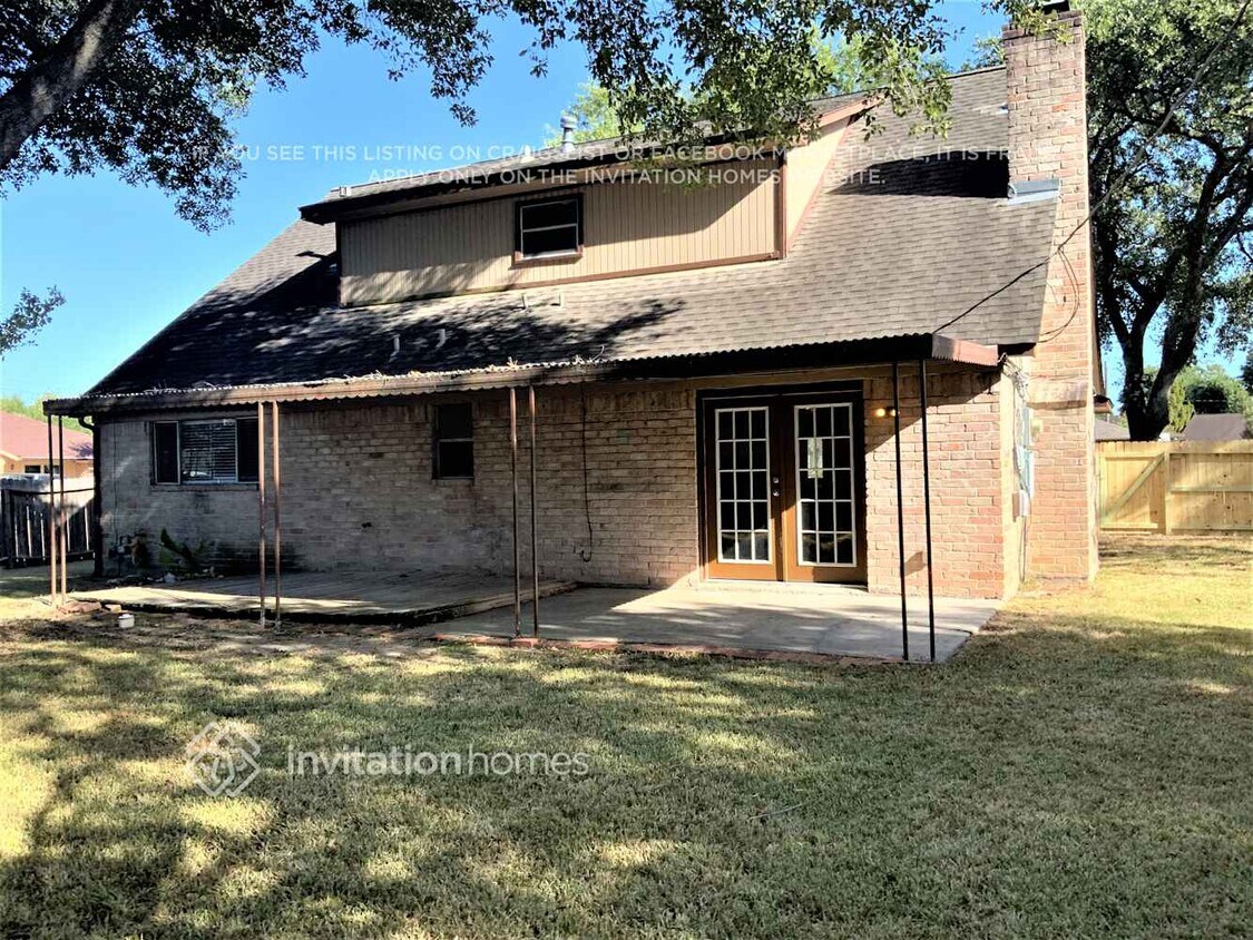 Foto del edificio - 10127 Winding Trail Rd