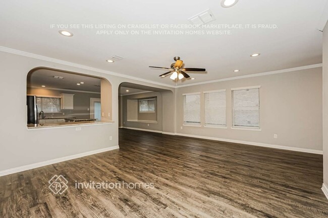 Foto del edificio - 704 Gibson St