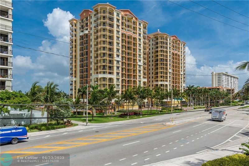 Foto principal - 2001 N Ocean Blvd