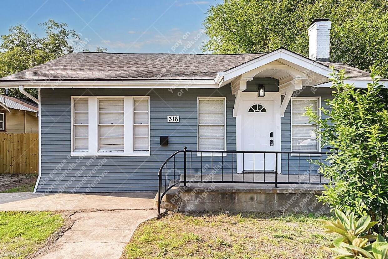 Foto principal - 3 br, 2 bath House - 316 Hot Wells Blvd