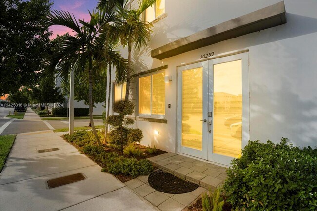 Building Photo - 10259 NW 66th St