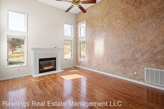 Foto del edificio - 4 br, 2.5 bath House - 15 Lyonsgate Drive