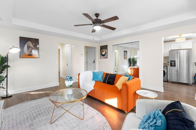 Foto del edificio - 457 E Kirby St