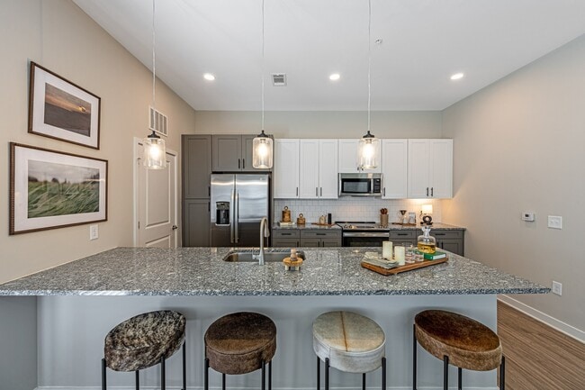 Holden at Oak Grove - Holden at Oak Grove Apartments