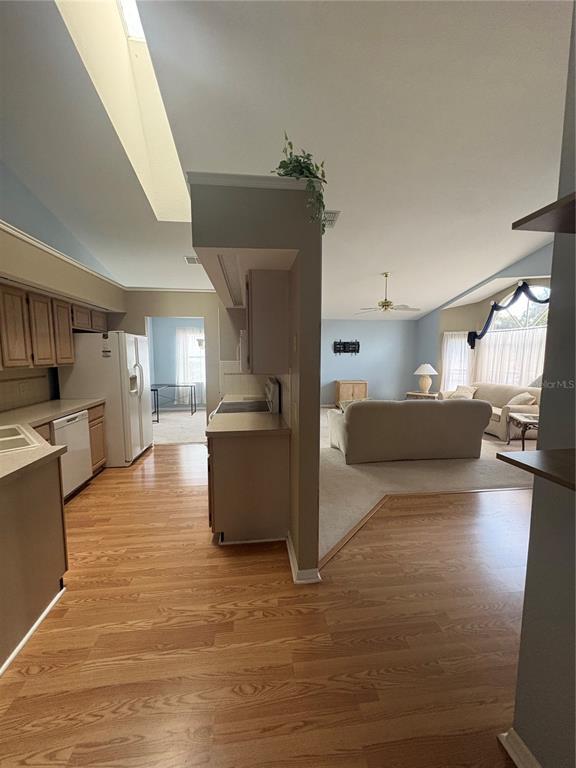 Foto del edificio - 8439 Pavilion Dr