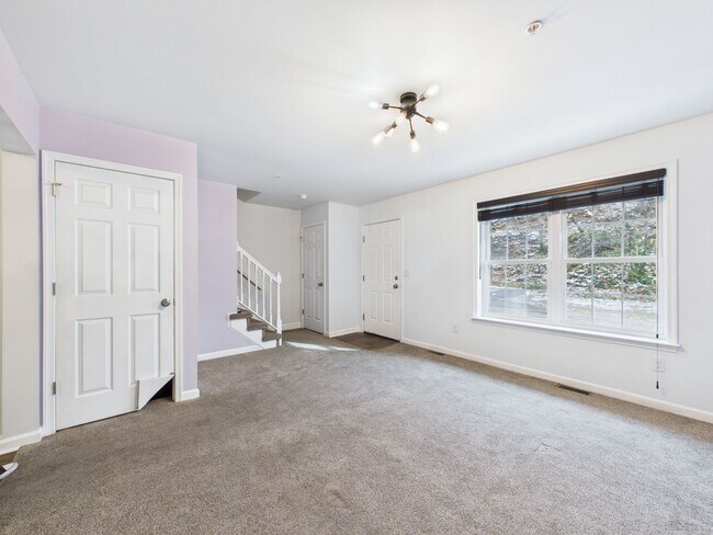 Foto del edificio - Beautifully Maintained Single-Family Home in Steelton