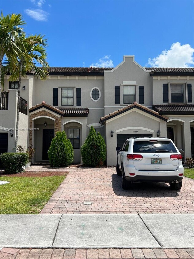 11224 SW 236 Ln Unit 4, Homestead, FL 33032 Condo for Rent in