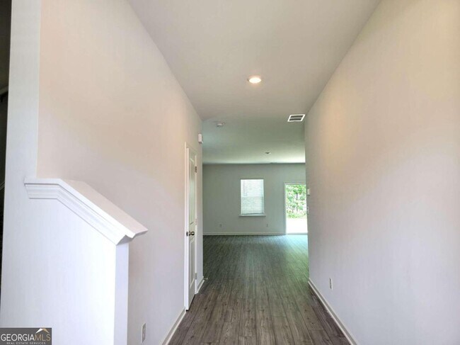 Building Photo - 416 Golden Eagle Pkwy