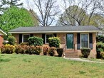 Foto principal - 801 Claremont Rd