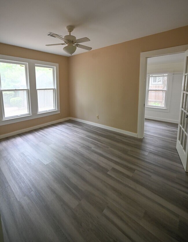 Foto del edificio - Charming 2 Bed 1 Bath Denton TX