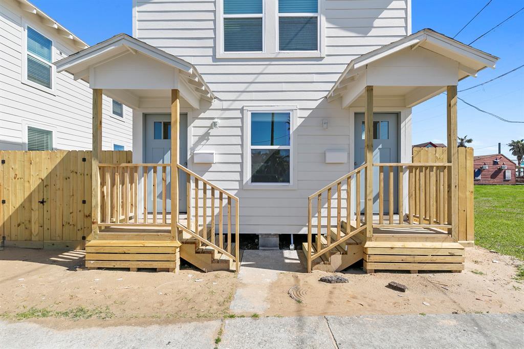 Photo - 712 38th St (Galveston, TX)