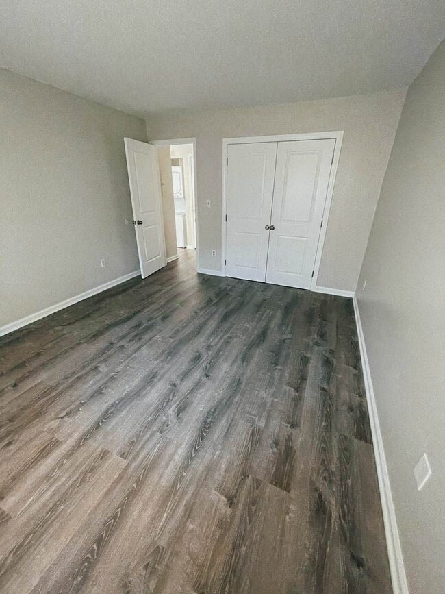 Foto del edificio - Beautifully Renovated 1bd Condo
