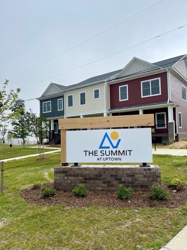 The Summit at Uptown - The Summit at Uptown