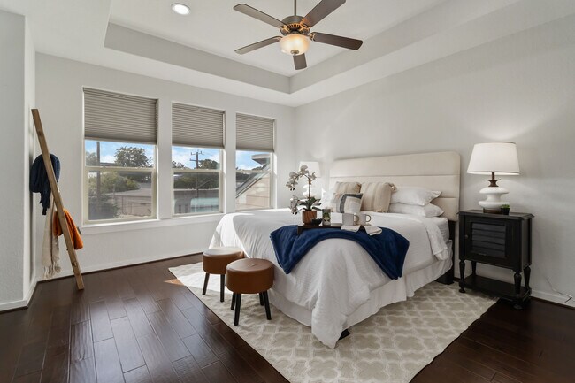 Foto del edificio - 2104 N Saint Marys St