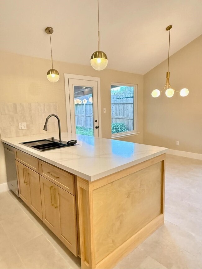 Foto del edificio - 1010 Golden Nugget Ct