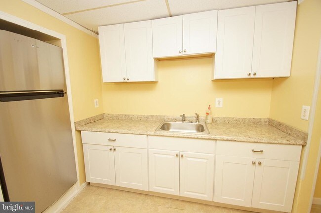 Foto del edificio - 6925 Harford Rd