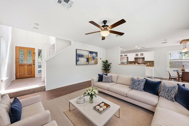 Building Photo - 1506 Fort LLoyd Pl