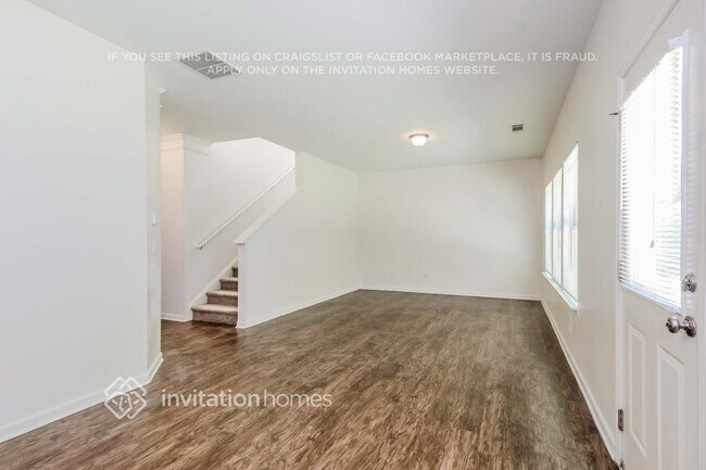 Foto del edificio - 1442 Ewing Farm Dr