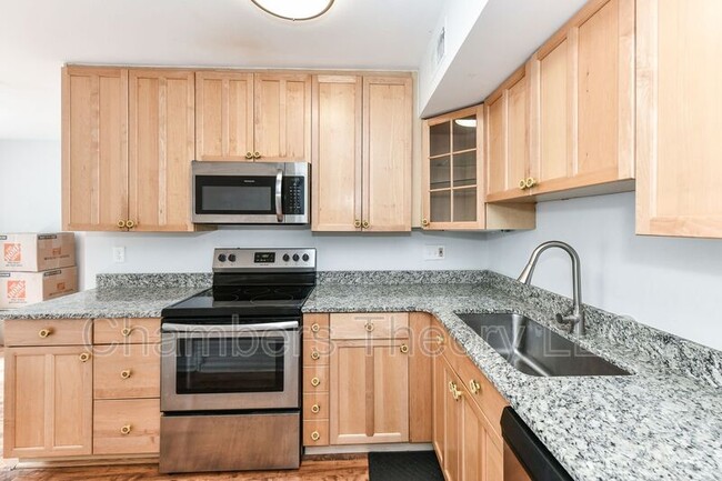 Building Photo - 4534 Conwell Dr