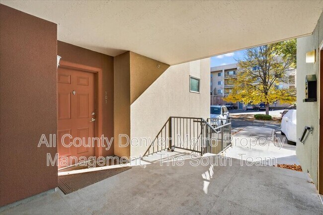 Photo - 5201 S Fox St Apartment