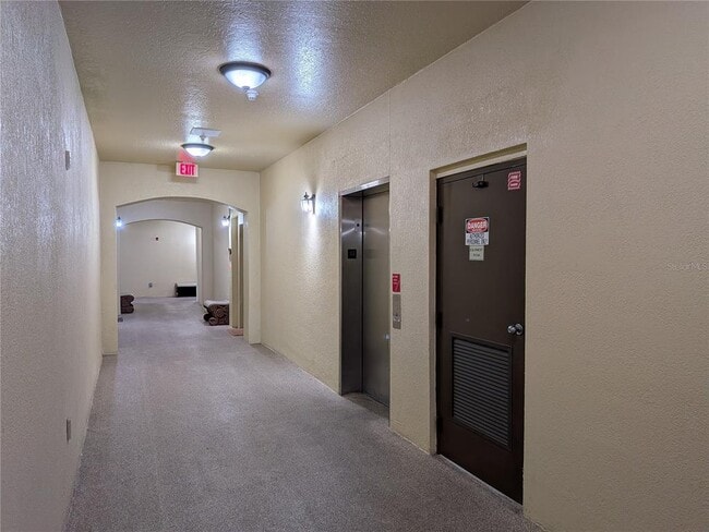 Building Photo - 11562 Amidship Ln