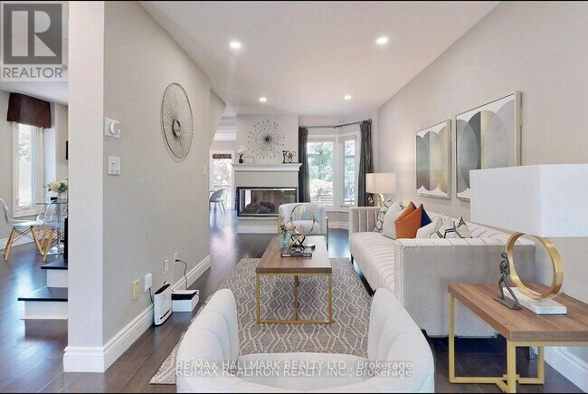 Building Photo - 280 Douglas Rd