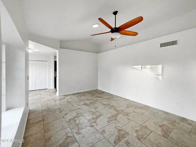 Building Photo - 1055 N Recker Rd