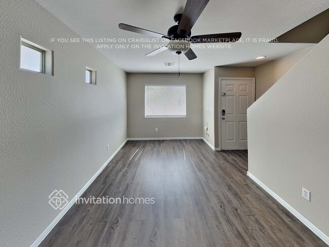 Building Photo - 5213 Los Pinos St