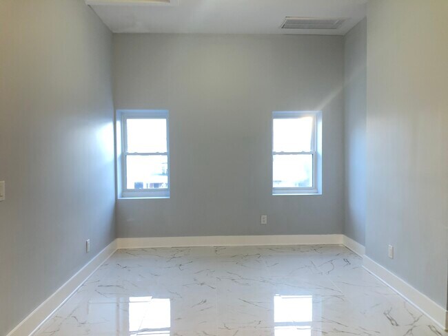 Foto del edificio - 88 Wilkinson Ave