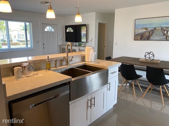 Foto del edificio - 3 br, 3 bath House - 1398 6th St