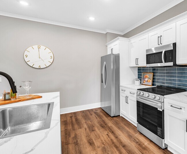 Foto del edificio - Pointe Villas Bergen Woods