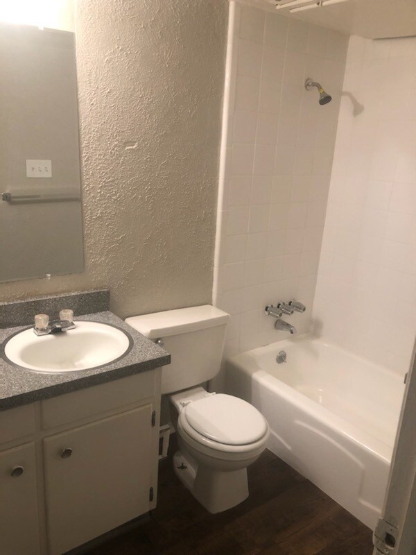 New tub surround shower, clean counter top - 801 N Center St