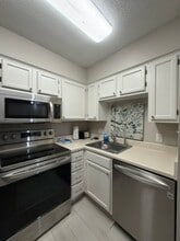 Building Photo - 200 Sandestin Ln