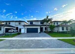 Building Photo - 17430 SW 46th St