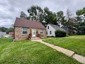 Building Photo - 3928 N 30th St