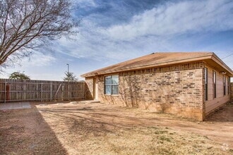 Building Photo - 2107 La Salle Ave