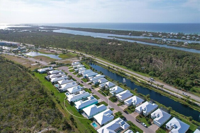 Building Photo - 10439 Coquina Ct