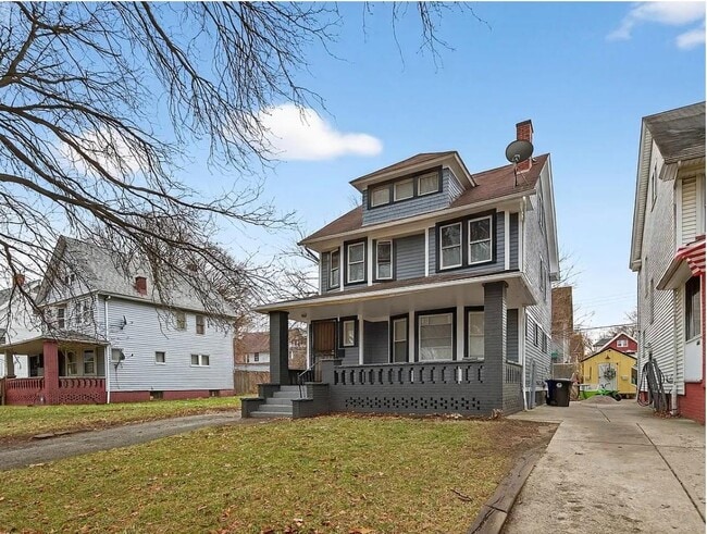 Foto del edificio - 10100 Yale Ave