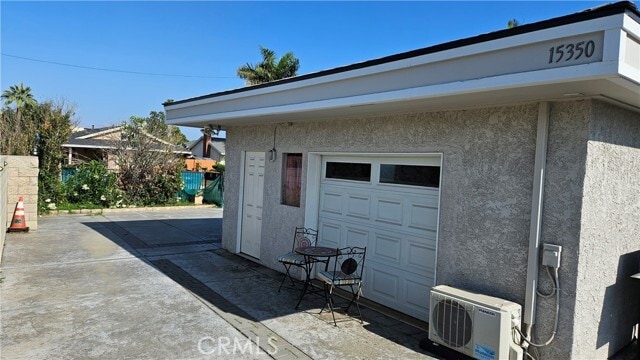 Building Photo - 15350 Gale Ave
