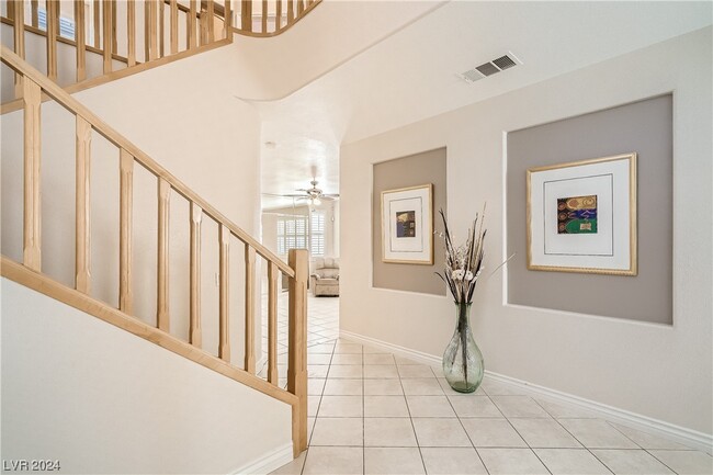 Building Photo - 1824 Summit Gate Ln
