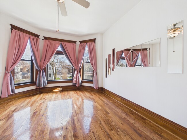 Photo - 7338 S Stewart Ave Apartment