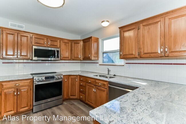 Building Photo - 3 br, 2.5 bath House - 126 Apple Valley Pkwy
