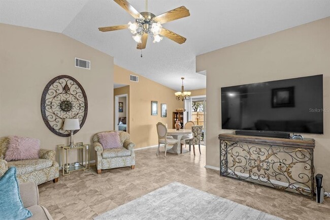 Building Photo - 12102 Walden Woods Dr