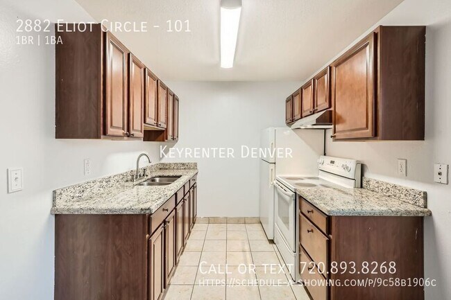 Building Photo - Newly Renovated Charming 1 Bedroom Apartme...
