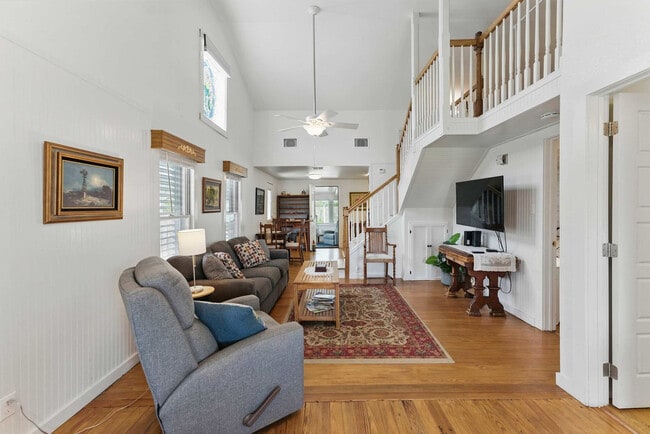 Foto del edificio - 175 Fredericksburg Rd