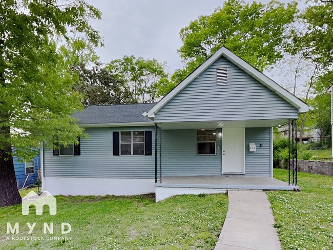 Building Photo - 814 45th St Ensley