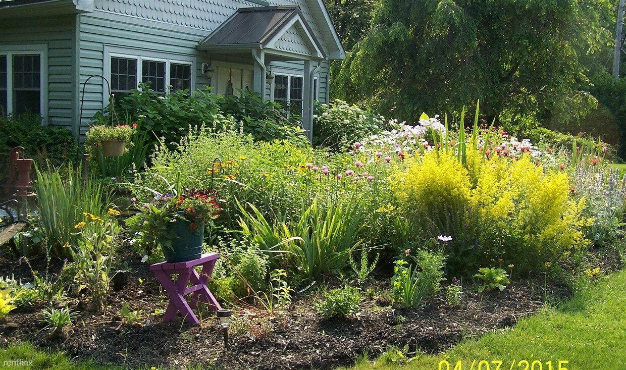 Foto principal - 2117 Spencerport Rd
